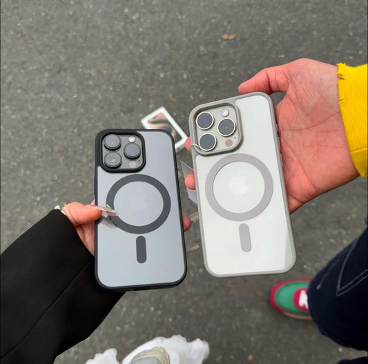Magsafe Transparent Clear Airskin Border Case 🛠️(FLAT 50% OFF)