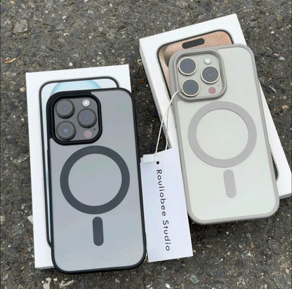 Magsafe Transparent Clear Airskin Border Case 🛠️(FLAT 50% OFF)