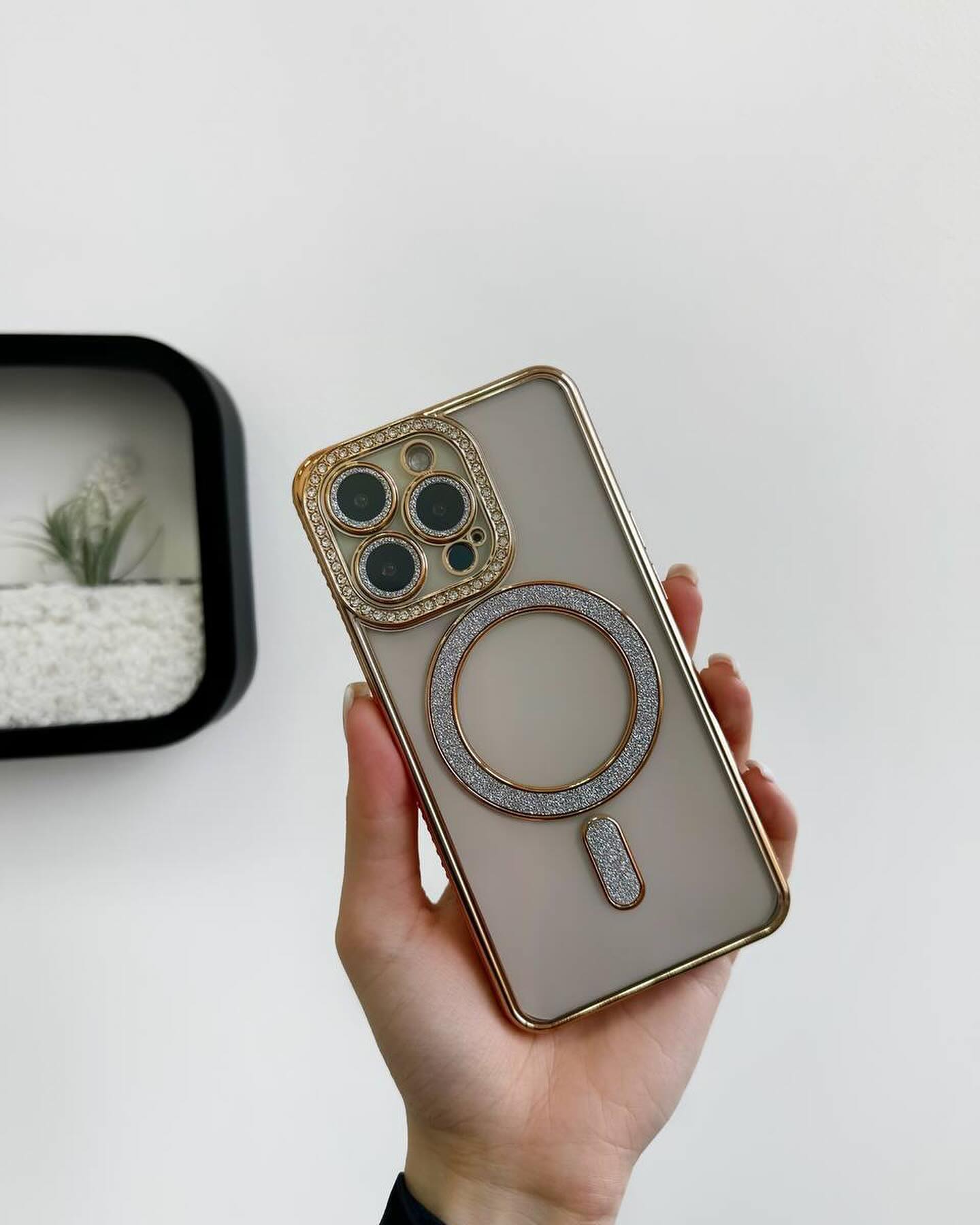 Diamond Magsafe Blingy Shimmer Case 🥳