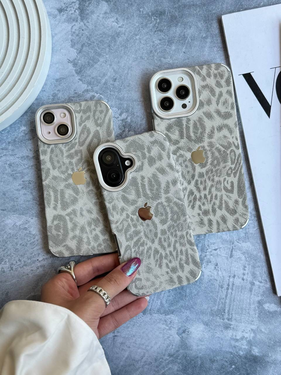 NEW Luxe Leoperd Leather Texture Case 🤤