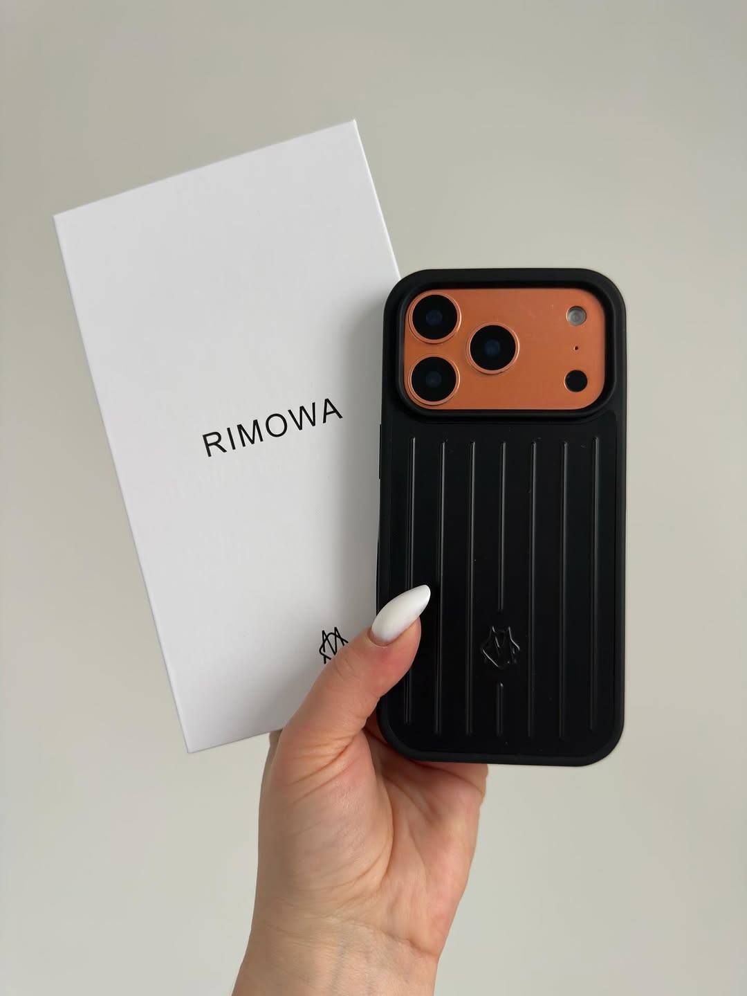 ✨ Rimowa Style Case — Sleek & Premium