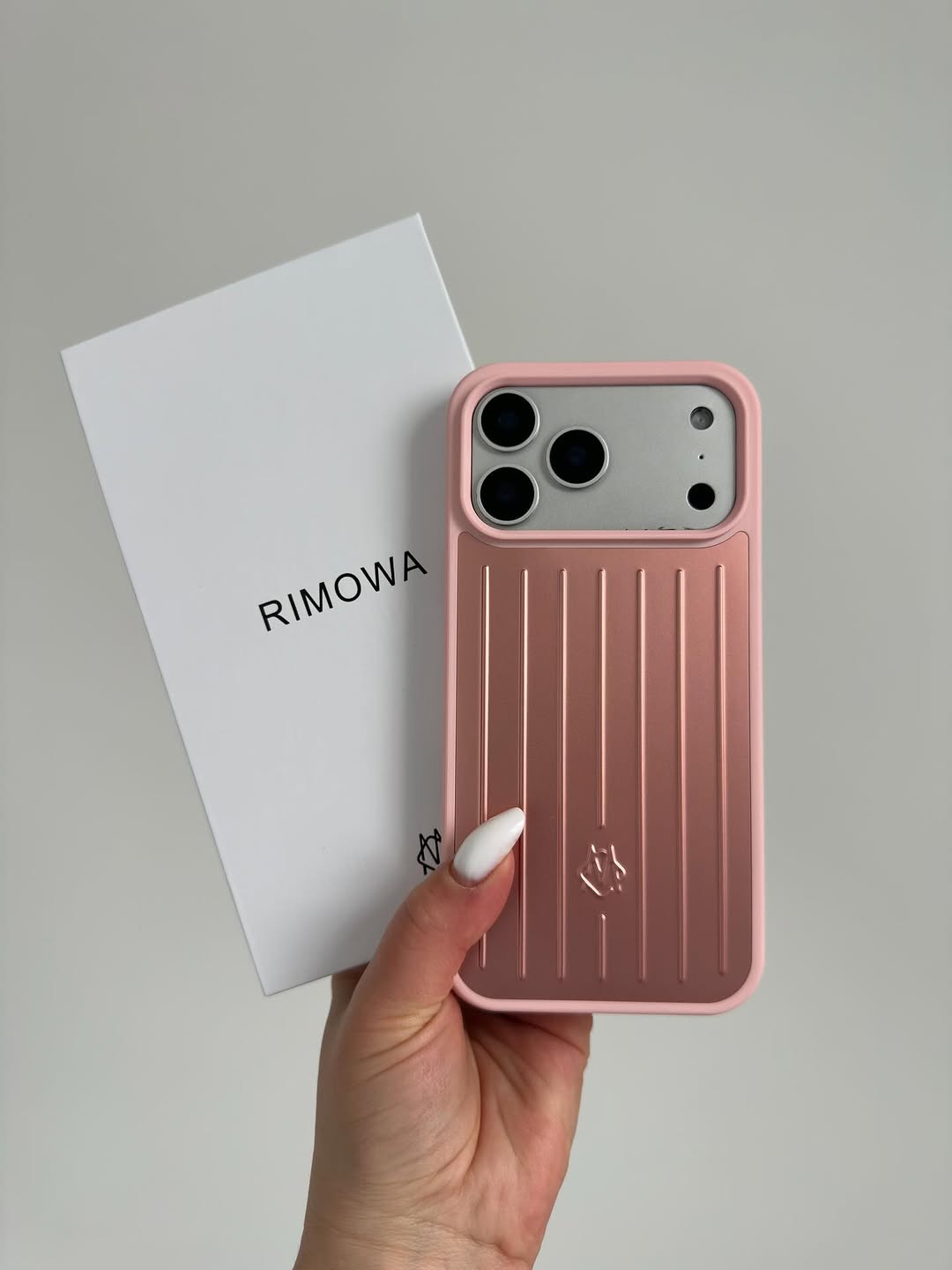 ✨ Rimowa Style Case — Sleek & Premium