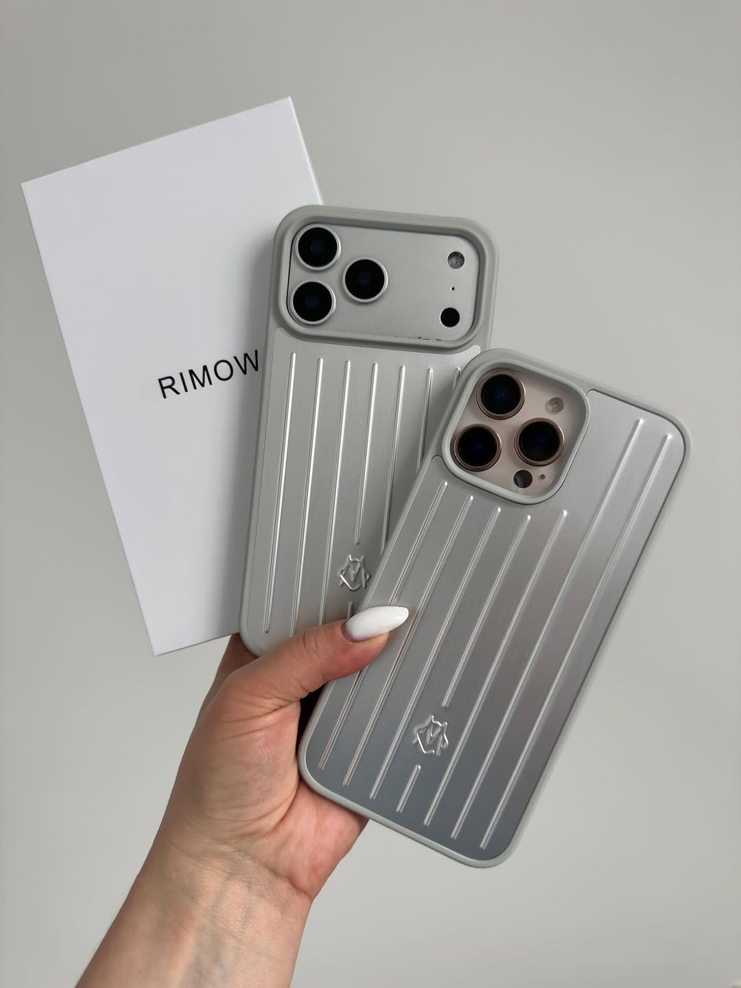 ✨ Rimowa Style Case — Sleek & Premium