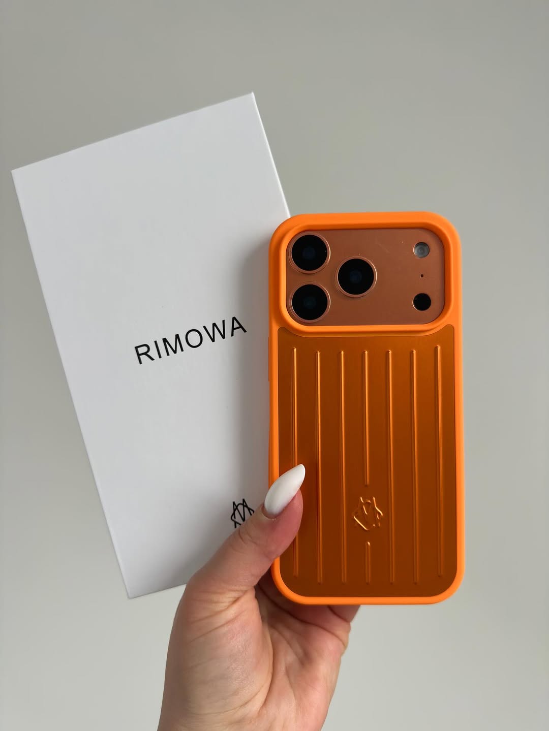 ✨ Rimowa Style Case — Sleek & Premium