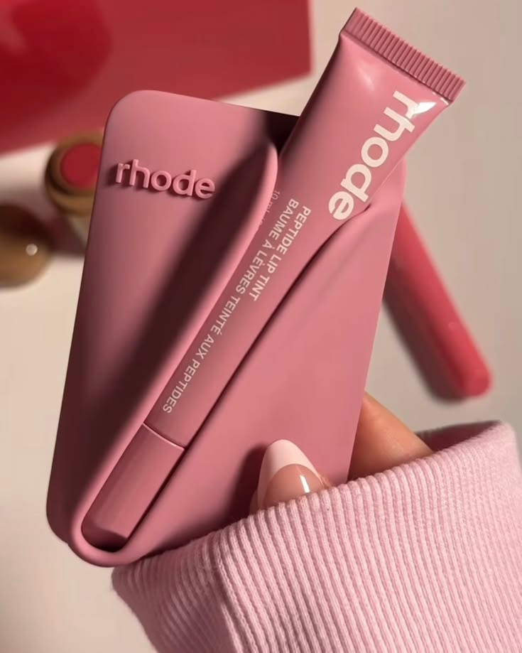 Rhode Snap-On-Lip Case With Rhode Lip Tint 💄