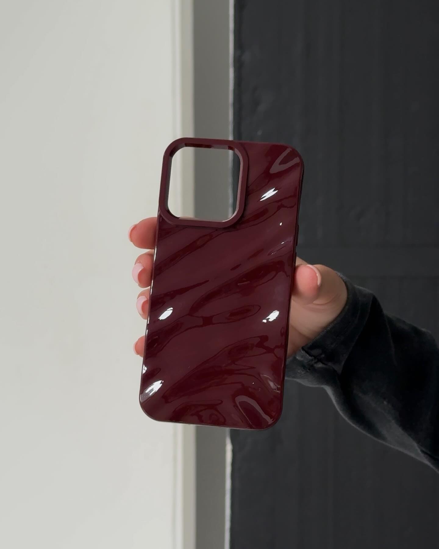 Cherry Wine Soft Wavy Case 🍒