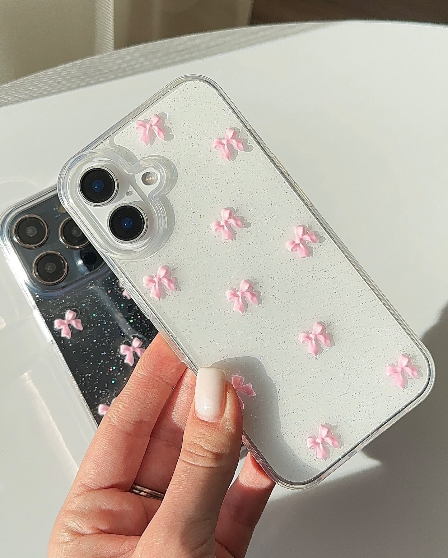 Pink Bow Crystal Shimmer Case ✨(FLAT 50% OFF)
